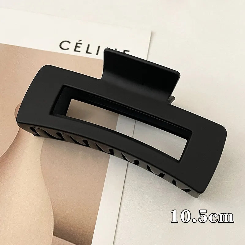 Korean Large Claw Clips Women Plastic Claw Clips Black Matte Clip Hair Claw Non-slip Crab Hairpins Fashion Beach HairAccessories