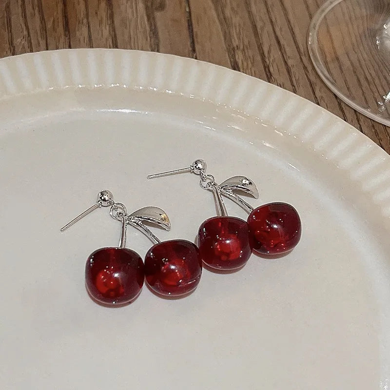 2023 New Fashion Trend Unique Design Elegant Delicate Red Cherry Stud Earrings For Women Jewelry Wedding Party Premium Gifts