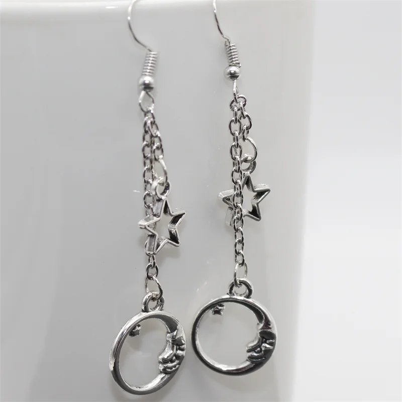 Fashion Classic Geometric Girl Star Moon Ear Hook Chain Crescent Alloy Pendant Female Earring Jewelry Gift