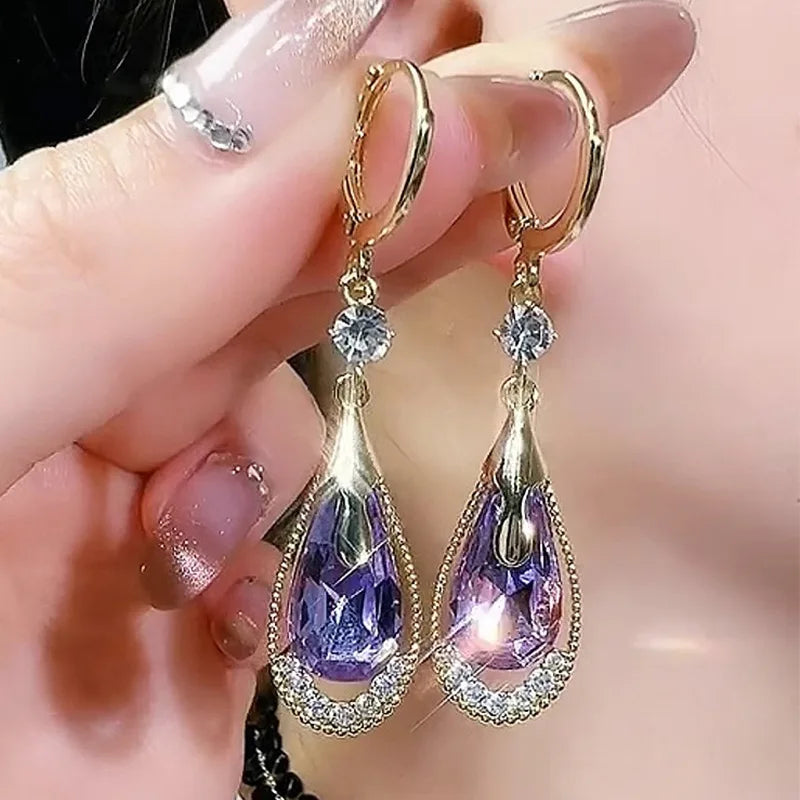 2023 New Fashion Trend Unique Design Elegant Delicate Red Cherry Stud Earrings For Women Jewelry Wedding Party Premium Gifts