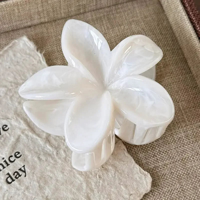 Frangipani Fresh and Sweet Egg Flower Back of Head Disc Hair Shark Clip Hair Ornament Claw Hair Clips for Women