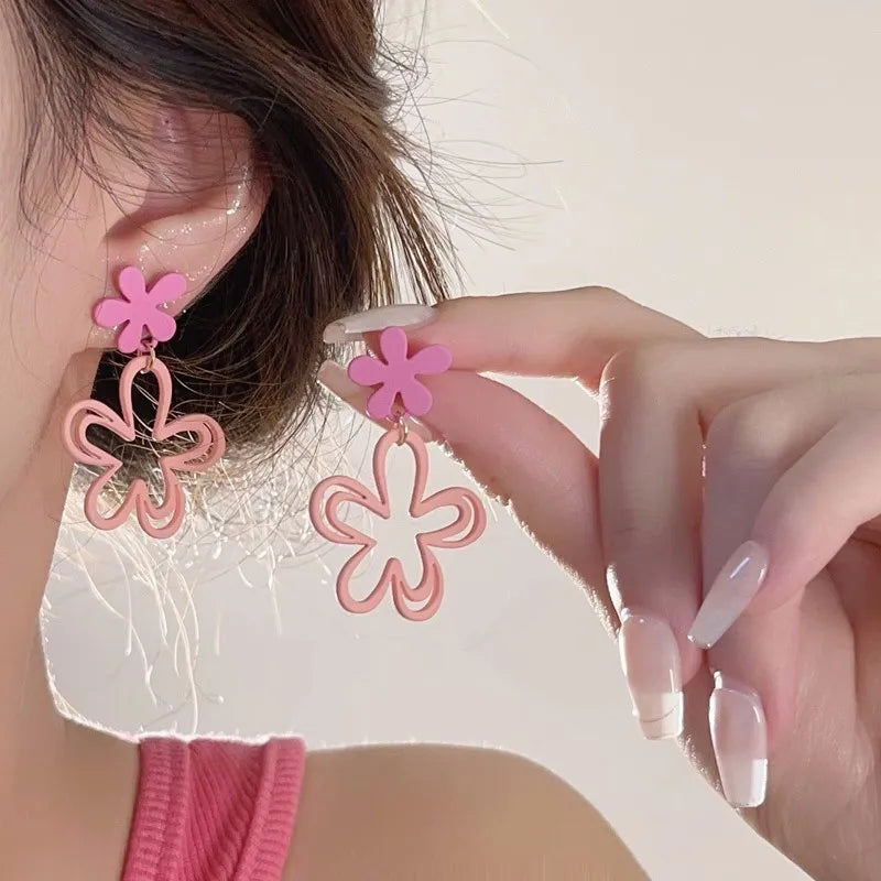 Sweet Pink Flower Women's Earrings Double-layers Hollow Floral Pendants Hanging Earrings for Female Korean New Fashion Jewelry