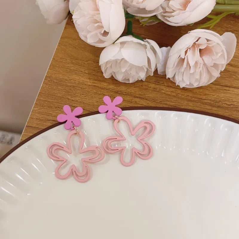 Sweet Pink Flower Women's Earrings Double-layers Hollow Floral Pendants Hanging Earrings for Female Korean New Fashion Jewelry